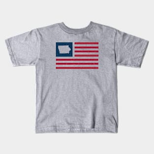 Vintage Iowa USA Flag // Retro American Flag Stars and Stripes Kids T-Shirt